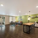 Woodspring Suites Austin Central